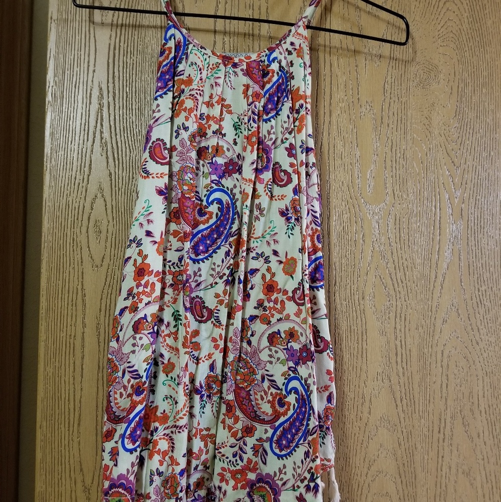Tank - Picture 2 of 2